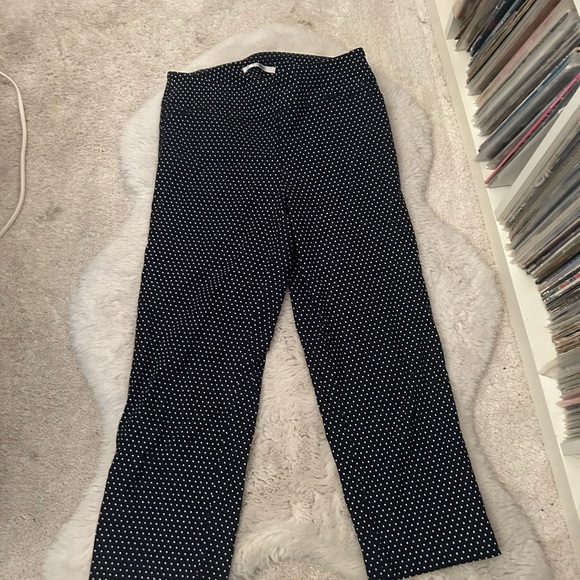 Black polka dot capris - Picture 2 of 4